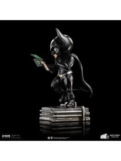 Iron Studios Batman Forever - Batman Minico Vinyl -Toy Store 200432 1536 2048