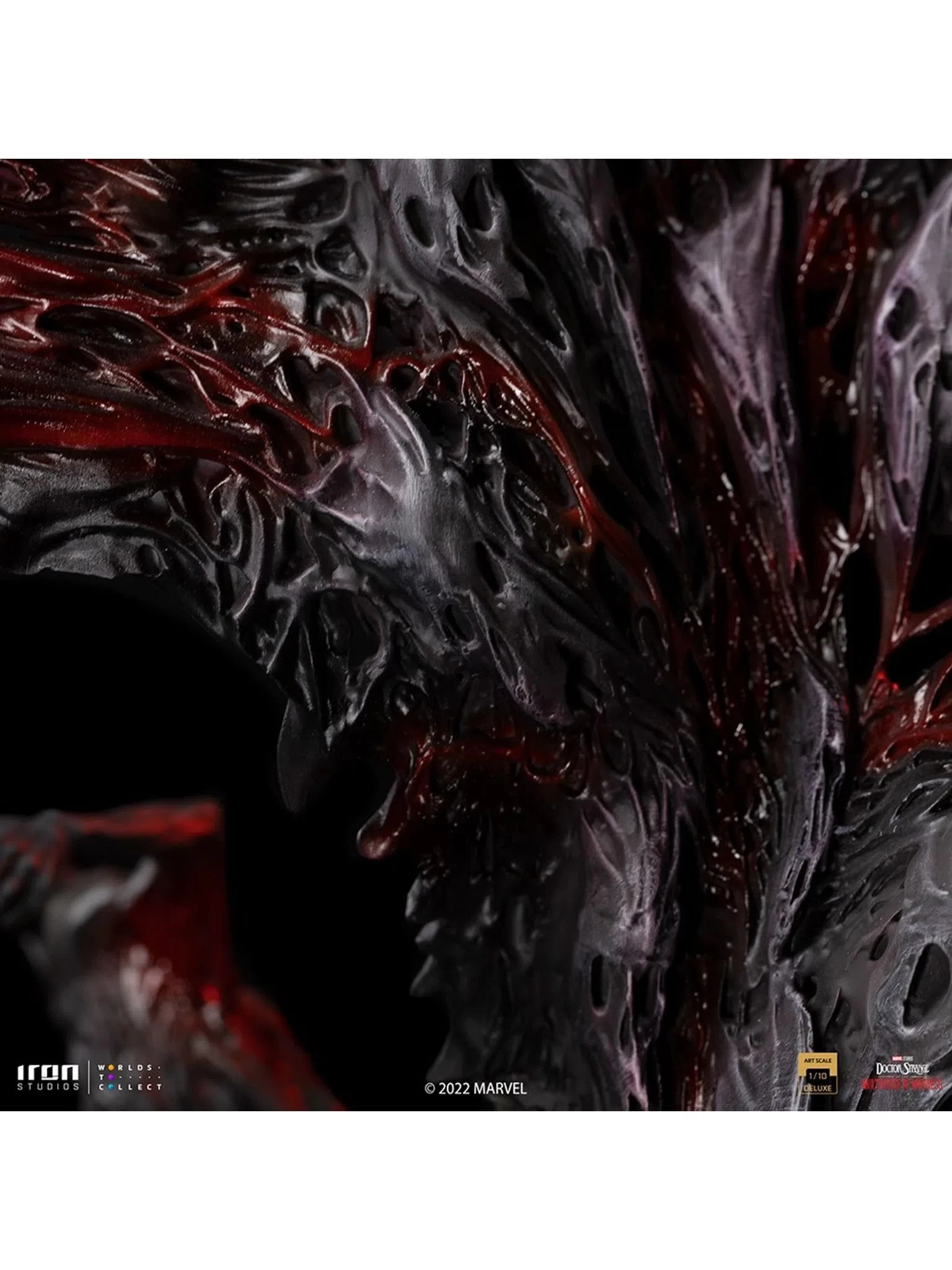 Iron Studios Doctor Strange 2: Multiverse Of Madness - Dead Strange Deluxe 1/10 Scale Statue 13 Iron Studios Doctor Strange 2: Multiverse Of Madness - Dead Strange Deluxe 1/10 Scale Statue - Image 11