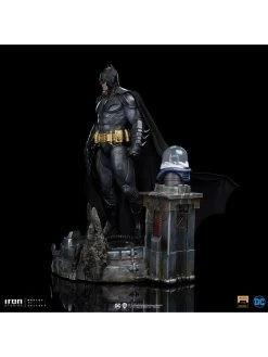 Iron Studios DC Comics - Batman Unleashed Deluxe 1/10 Scale Statue -Toy Store 202450 1536 2048