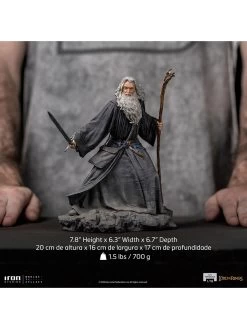 Iron Studios The Lord Of The Rings - Gandalf 1/10 Scale Statue -Toy Store 202474 1536 2048