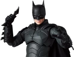 MAFEX The Batman -Toy Store 268720037