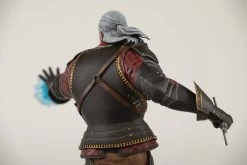 The Witcher 3 - Geralt Toussaint Tourney Armor Figure -Toy Store 3010221p8