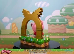 First 4 Figures Kirby - Kirby & The Goal Door PVC Statue -Toy Store 9f397be6 2b4b 4851 a56e ae260474577c