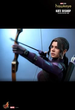 Hot Toys Hawkeye - Kate Bishop 1/6 Scale Figure -Toy Store PD16505108215fQ
