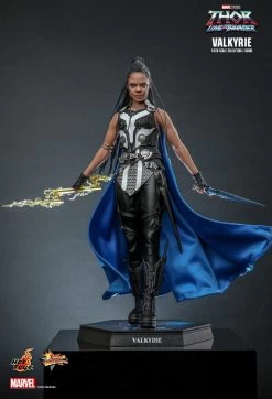 Hot Toys Thor 4: Love And Thunder - Valkyrie 1/6 Scale Figure -Toy Store PD16625272060Ex