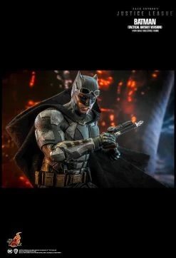 Hot Toys Zack Snyder's Justice League - Batman (Tactical Batsuit) 1/6 Scale Figure -Toy Store PD16633021416xS