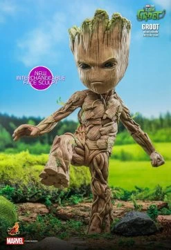 Hot Toys Guardians Of The Galaxy: I Am Groot - Groot Collectible Figure (Deluxe Version) -Toy Store PD166746643848z