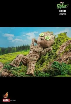 Hot Toys Guardians Of The Galaxy: I Am Groot - Groot Collectible Figure (Deluxe Version) -Toy Store PD1667466439AOt