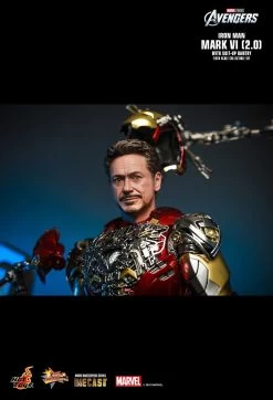 Hot Toys Iron Man - Iron Man Mk VI (2.0) W/Suit-up Gantry 1/6 Scale Set -Toy Store PD1674814645213
