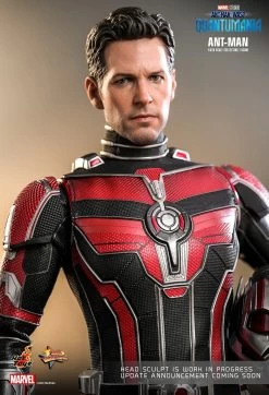 Hot Toys Ant-Man And The Wasp: Quantumania - Ant-Man 1/6 Scale Figure