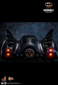 Hot Toys Batman (1989) - Batmobile 1/6 Scale Replica 24 Hot Toys Batman (1989) - Batmobile 1/6 Scale Replica -Toy Store PD1676373850hb0