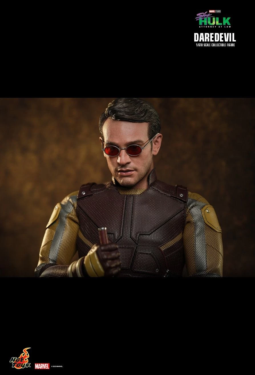 Hot Toys She-Hulk (TV) - Daredevil 1/6 Scale Figure 19 Hot Toys She-Hulk (TV) - Daredevil 1/6 Scale Figure - Image 17