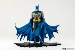 Batman (Neil Adams) PVC 1/8th Scale Classic Statue -Toy Store Purearts White Batman 01 2048x2048 b09af71e e882 4a63 b074 e134aea9822e