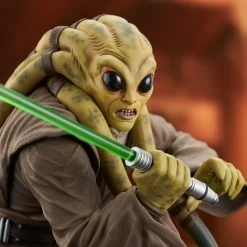Star Wars: Attack Of The Clones - Kit Fisto Premier Statue -Toy Store SW KitFisto Premier 07 82511