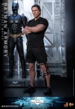 Hot Toys Batman: The Dark Knight Rises - Batman Armoury With Bruce Wayne 1/6 Scale Figure Set -Toy Store batman armory with bruce wayne dc comics gallery 643d794002729