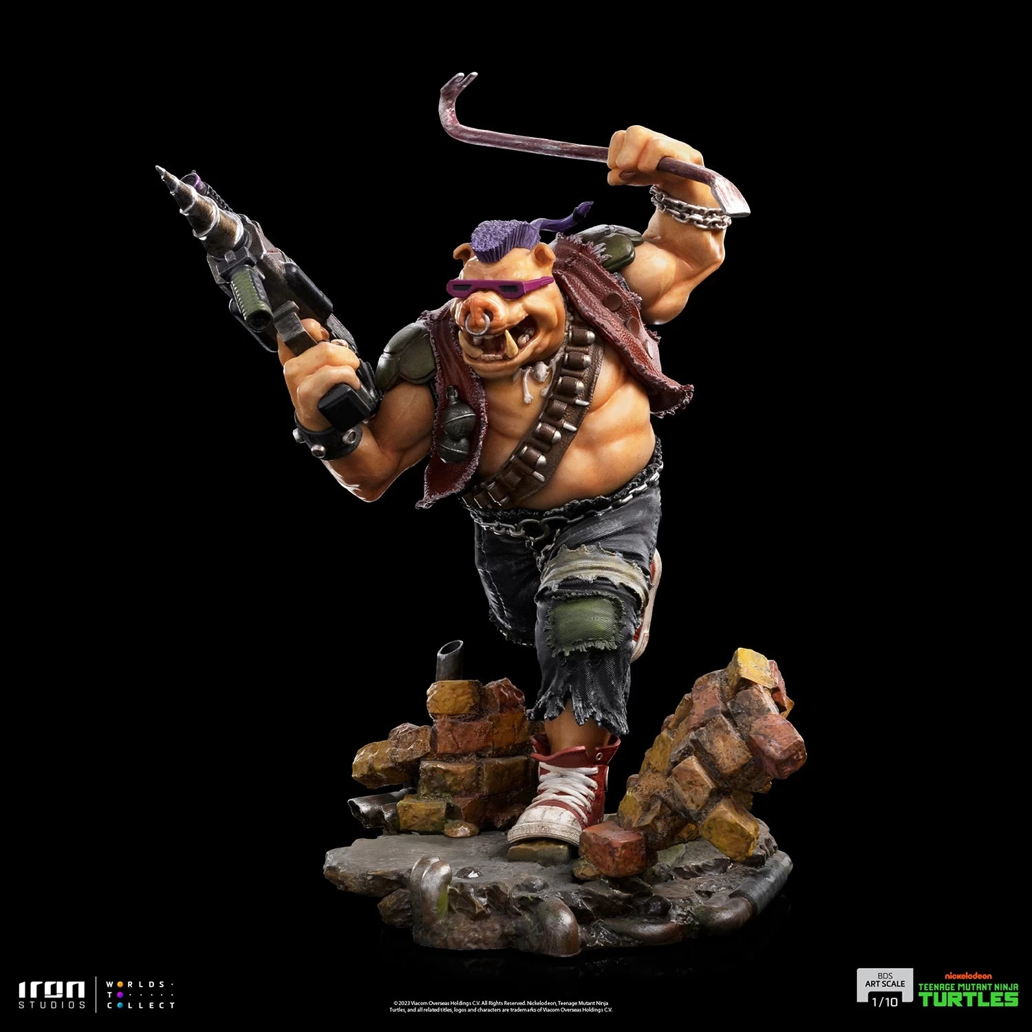 Iron Studios Teenage Mutant Ninja Turtles - Bebop 1/10 Scale Statue 6 Iron Studios Teenage Mutant Ninja Turtles - Bebop 1/10 Scale Statue - Image 4
