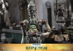 Hot Toys Star Wars: The Mandalorian - IG-12 1/6 Scale Figure -Toy Store ig 12 gallery 64909650a59a5