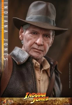 Hot Toys Indiana Jones And The Dial Of Destiny - Indiana Jones Deluxe 1/6 Scale Figure -Toy Store indiana jones deluxe version indiana jones gallery 649f42ac2bab9