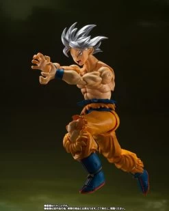 S.H.FIGUARTS Son Goku Ultra Instinct Toyotarou Edition -Toy Store item 0000014587 qNKahJ8S 04 819x1024 1
