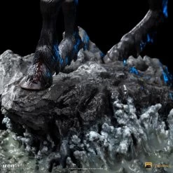 Iron Studios The Lord Of The Rings - Nazgul On Horse Deluxe 1/10 Scale Statue -Toy Store nazgul on horse deluxe the lord of the rings gallery 644c0afaeccb8