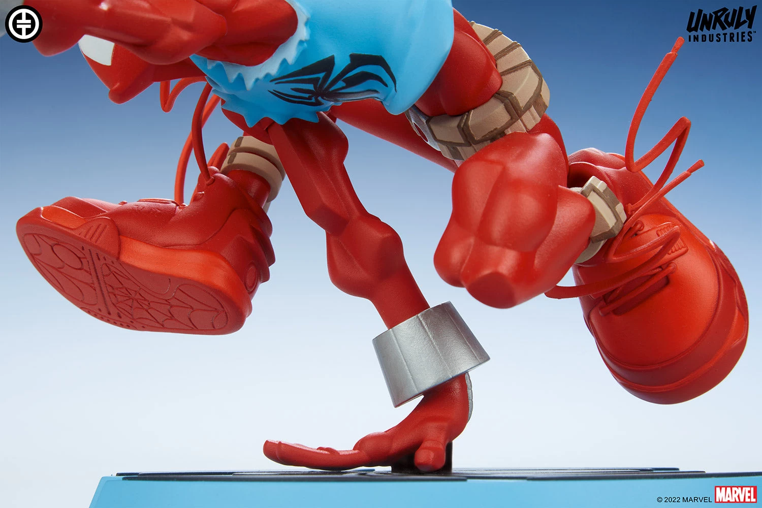 Marvel Comics - Scarlet Spider Designer Collectible Statue 18 Marvel Comics - Scarlet Spider Designer Collectible Statue - Image 16