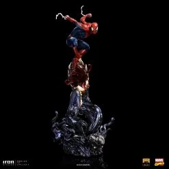 Iron Studios Spider-Man Vs Villains - Spider-Man Deluxe 1/10 Scale Statue -Toy Store spider man deluxe marvel gallery 644bfbfa864aa