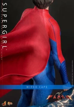 Hot Toys The Flash - Supergirl 1/6 Scale Figure -Toy Store supergirl dc comics gallery 649f04ef14315