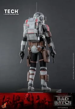 Hot Toys Star Wars: The Bad Batch - Tech 1/6 Scale Figure -Toy Store tech star wars gallery 640775e82b9eb