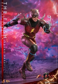 Hot Toys The Flash (2023) - Young Barry Deluxe 1/6 Scale Figure -Toy Store the flash young barry deluxe version dc comics gallery 651ed6df72178