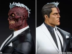 Batman - Two Face 1/6 Scale Maquette -Toy Store two face maquette tweeterhead dc comics gallery 646d471e847ce